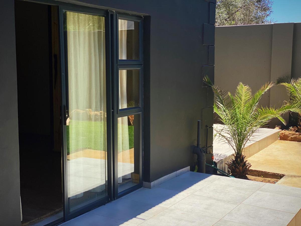 Royal Tree Guest House Potchefstroom Exterior foto