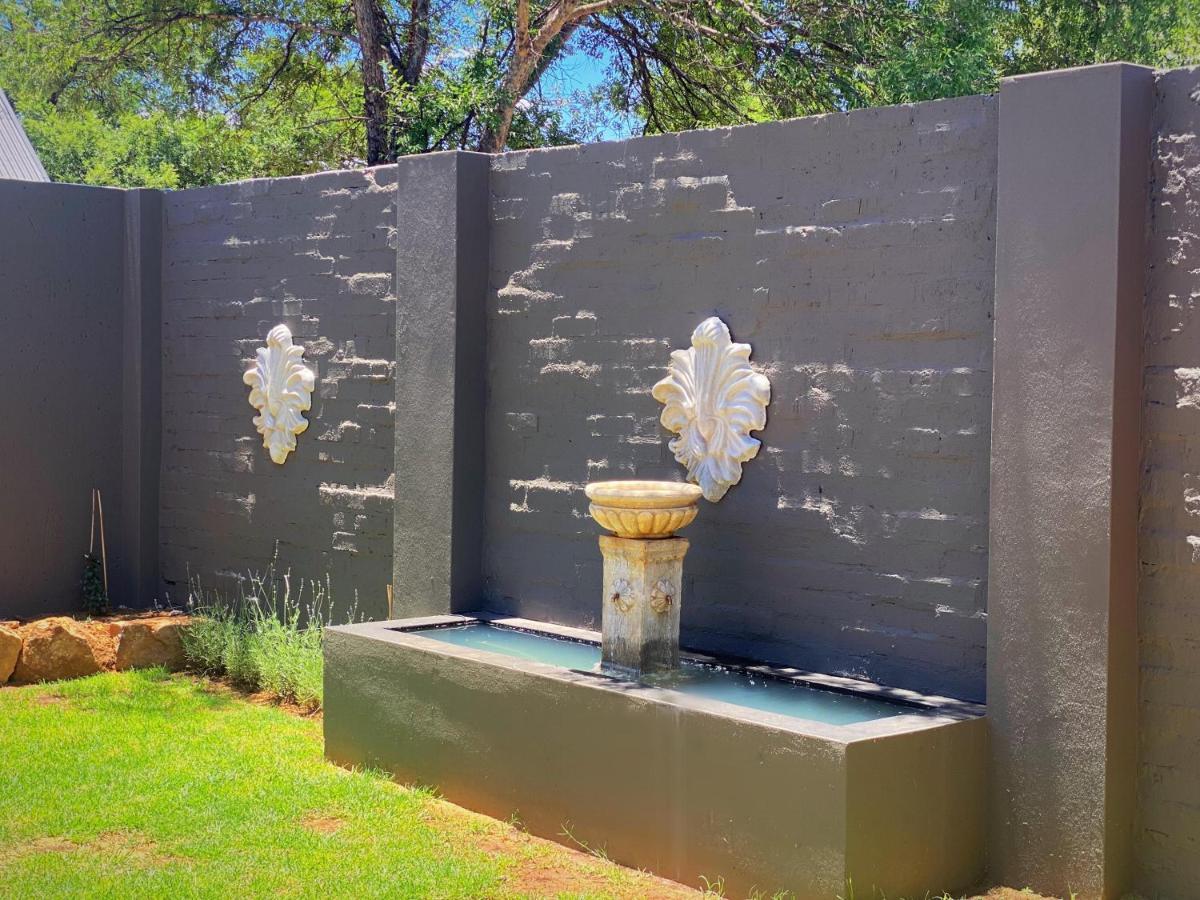Royal Tree Guest House Potchefstroom Exterior foto